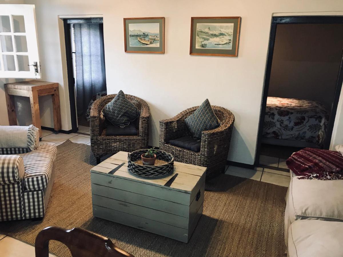 Kleine Vrede Farm Cottage Hermanus Esterno foto