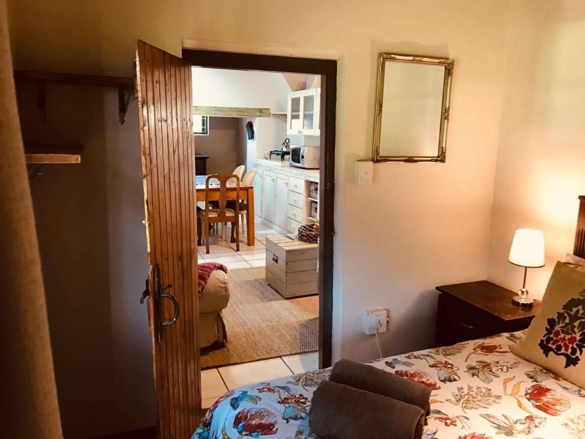 Kleine Vrede Farm Cottage Hermanus Esterno foto